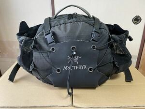 アークテリクス Q10 ウエストバッグ カナダ製　廃盤　ARC'TERYX Q10 Lunber Pack