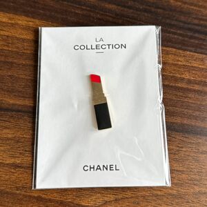 CHANEL ノベルティ ピンバッジ 口紅 ブローチ