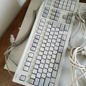 90s FUJITSU FMV 41D4S1 モデル 15S FMV-4100D4 富士通 パソコン 1995年製 キーボード KB312 TEAC FD-235HG マウス 電源ケーブル レトロの画像7