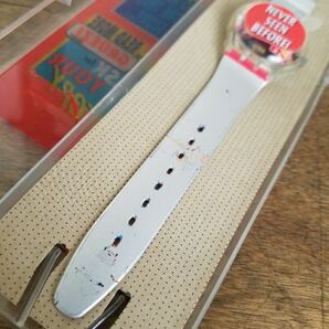 当時物 珍品 レア 90s SWATCH NEVER SEEN BEFORE SCRATCH OFF THE BAND 腕時計 SWISS スウォッチ ブランド ビンテージ レトロ デザイン の画像3