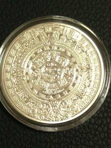 Z104-18)海外丸形記念銀貨、コイン、メダル*マヤ文明*参考品1枚　シルバー