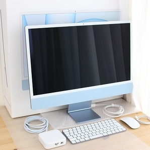 ★Apple iMac 24インチ 【MGPK3J/A】 [Retina 4.5Kディスプレイ Apple M1チップ/8コアCPUと8コアGPU/SSD256GB/メモリ8GB/Monterey]★の画像1