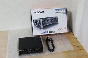 ★良品！TASCAM US-2x2 USB オーディオ MIDI インターフェース★