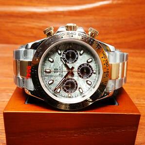 送料無料・新品・BLIGERブランド・メンズ・セイコー製VK63クロノグラフクオーツ式腕時計 ・オマージュウオッチ・ローズゴールドコンビ の画像1