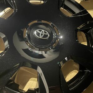 ハイエース 200系 ホイールキャップ 純正ホイール 新車外し TOYOTA トヨタ カスタム 黒 ブラック 15インチ 1台分 4枚 タイヤ LEDの画像2