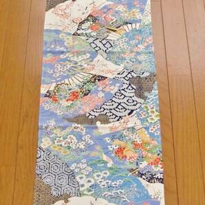 ◆琳花◆ 正絹縮緬はぎれ ブルーに沢山の花々 美品 36×161 古布 着物はぎれ お人形 クッション インテリア ちりめん細工の画像2