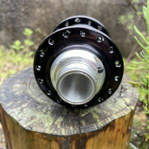 1スタ! Chris King20mm Axle Front Hub クリスキング 20ミリスルーアクスル フロントハブ mtb down hill dart jump trail enduro surlyの画像5