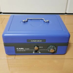 CARL キャッシュボックス 手提げ金庫 鍵2個付き CASH BOX カール