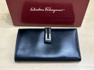 【23423】Salvatore Ferragamo サルヴァトーレ フェラガモ 長財布 レザー ブラック 黒