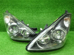 トヨタ　ZNE10/14　ウィッシュ　前期　ヘッドライト　左右　HID　68-2　240401027