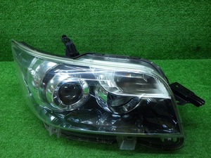 トヨタ　NZE151/154　ルミオン　前期　右ヘッドライト　HID　12-540　3　240410054