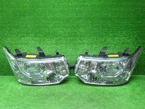 ミツビシ　CV系　デリカD5　前期　ヘッドライト左右　HID　100-87918　240422030