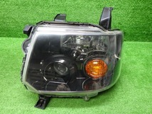 ミツビシ　H82W　EKスポーツ　左ヘッドライト　HID　P6537　240424040_画像1