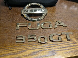 日産 フーガ FUGA 350GT ゴールド エンブレム