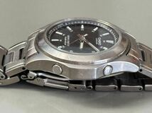 1円〜◆カシオ CASIO リニエージ LINEAGE ソーラー電波時計 LIW-100TDJ チタン TITANIUM 黒文字盤 メンズ腕時計 稼働品 _画像5