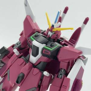 機動戦士ガンダムSEED DESTINY HG 1/144 インフィニットジャスティスガンダム 組立済 完成品