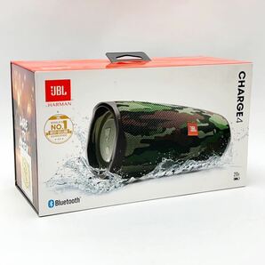 ★JBL by HARMAN Bluetooth ワイヤレス スピーカー CHARGE 4 迷彩 SQUAD IPX7防水 パッシブラジエーター搭載 20時間連続再生 箱付の画像10