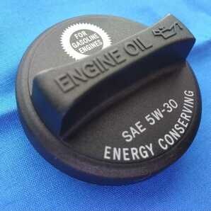 ★送料無料★トヨタ純正 エンジンオイルフィラーキャップ CAP ASSY, OIL FILLER 正規品 未使用新品 SAE 5W-30 ENERGY CONSERVING