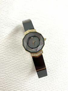 SEIKO セイコー腕時計 1Pダイヤ レディース時計 1E20-0D60 希少品 不動品 デザインガラス ブラック＆ゴールド