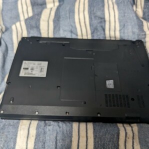 Fujitsu LIFEBOOK A579/BX 第8世代CPU i3-8145U/HDD320GB/15インチ/BIOS確認済みの画像6