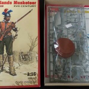 【送350円可】ミニアート★1/16 オランダ銃兵 17世紀 / Netherlands Musketeer XVII CENTURY ヒストリカルフィギュア【№16010】の画像3