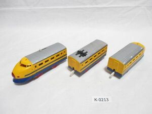 213K[ present condition delivery / damage equipped ] old Tommy TOMY* Plarail 922 shape dokta- yellow light attaching?* red nose / vehicle / train / Shinkansen 