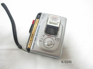 K246【通電確認済】アイワaiwa◆ポータブル カセットテープレコーダー TP-S7◆SLSS/CASSETTE RECORDER