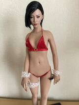 JIAOUDOLL ヘッド・衣装付 JIAOUDOLL 1/6　サンタン肌　超柔軟性 女性 シームレス ボディ 1/6　女性ドール・フィギュア　TBLeague　Phicen_画像2