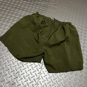 米軍放出品　沖縄　USMC　トレーニングパンツ MEDIUM ランニング(INV L#43)