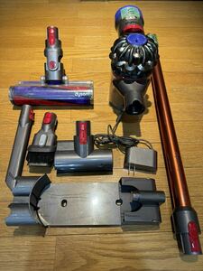  dyson サイクロン式コードレスクリーナー　　