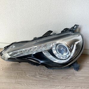 【破損無し！】トヨタ 純正 ZN6 86 ZC6 BRZ 前期 HID ヘッドライト ヘッドランプ 左 左側 助手席側 KOITO 100-60082の画像1