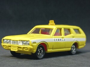 ◆中国製トミカ(1/65)◆日産・グロリア・バン(330/日本道路公団)◆箱なし/ルース/ややジャンク★夢屋CT088★