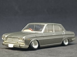 ◆トミカリミテッドヴィンテージ(1/64)◆日産・セドリック・スペシャル6(ガンメタ)◆箱なし/ルース/惨劇ジャンク★夢屋LV018★