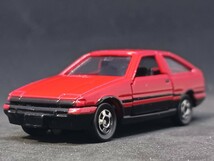 ◆中国製トミカ/30周年復刻版(1/65)◆トヨタ スプリンター トレノ(AE86/赤&黒)◆箱なし/ルース/小傷有★夢屋CT103★_画像1