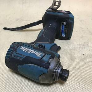  makita マキタ 充電式インパクトドライバー TD001G DC36V ジャンクの画像5