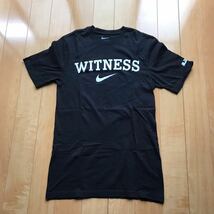 ナイキ WITNESS ロゴTシャツ 半袖 クルーネック NIKE ブラック×ロゴホワイト S_画像1