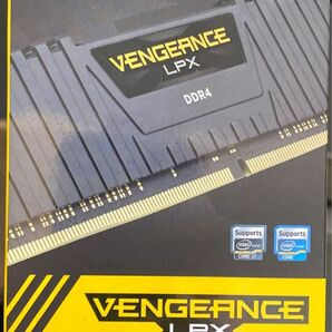 Corsair コルセア DDR4 32GB CMK32GX4M2A2666C16