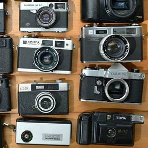 フィルムカメラ まとめ売り 30台 ジャンク 部品取り Canon MINOLTA OLYMPUS FUJI PENTAX YASHICA KONICA大量セット ３の画像7