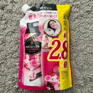 レノアアロマジュエル　 アンティークローズ　フローラル　2.8倍　1300ml 詰め替え用