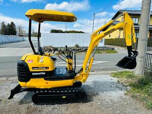  Komatsu * Mini Yumbo *PC15R-8* скоростей имеется *1622 час * аккумулятор новый товар *1.5t Class * резиновая гусеница * дизель * гидравлический экскаватор * наземная доставка по всей стране возможность 