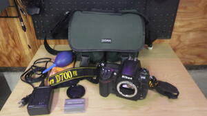 Nikon Nikon D700 body only digital single-lens battery 2 piece . bag attaching 