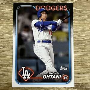 【最新】大谷翔平 Shohei Ohtani 2024 Topps Team Set Variation Dodgers ドジャースユニフォームバージョン 海外限定 貴重の画像1