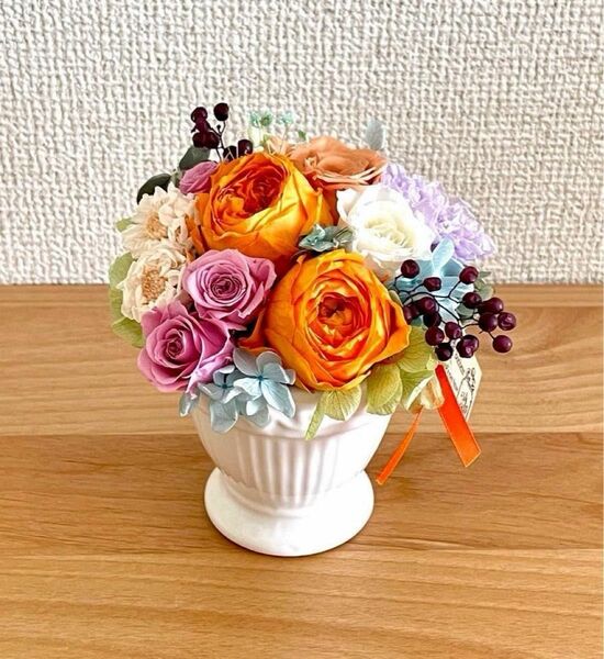 ＊*..ビタミンカラーのナチュラルアレンジ..°＊*.てまりローズ　ミニアレンジ　お花の贈り物　クリアケース付