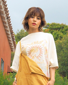 ★送料無料★2024春夏 新品【BILLABONG/ビラボン】GRAPHIC CROPPED TEE クロップドＴシャツ SCS レディースL BE013-207