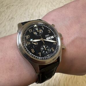 美品 IWC SCHAFFHAUSEN フリーガー IW370603 クロノグラフ デイデイト ブラックパイロットウォッチ 自動巻き メンズ 純正クロコベルト尾錠の画像2