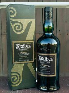 a-dobegu-ga Dahl ARdbeg UIGEADAIL Islay single malt Scotch whisky / long-term keeping goods dark place storage middle ( tube Z-38)