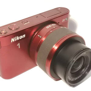 美品☆Nikon1 J2 +ダブルズームレンズ付+バッテリー+充電器付き☆★の画像3