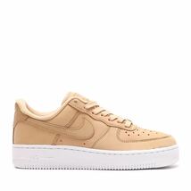 NIKE ナイキ WMNS AIR FORCE 1 PRM 箱有り DR9503-201 ベージュ 29cm_画像2