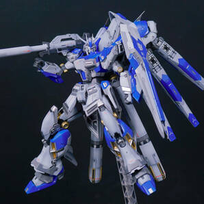 RG Hi-νガンダム 塗装済み完成品の画像5