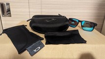 OAKLEY オークリー HOLBROOK アクアブルーレンズ　偏光 サングラス 未使用新品　付属品セット_画像4